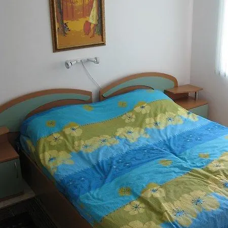Zhuravi Villas